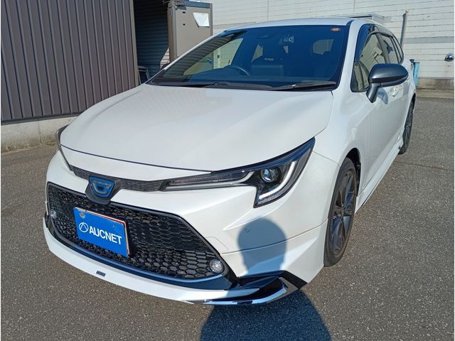 TOYOTA / COROLLA TOURING HYBRID