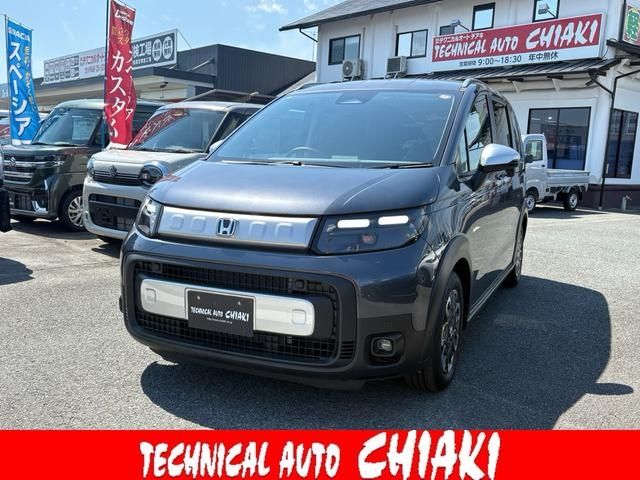 HONDA / FREED e:HEV