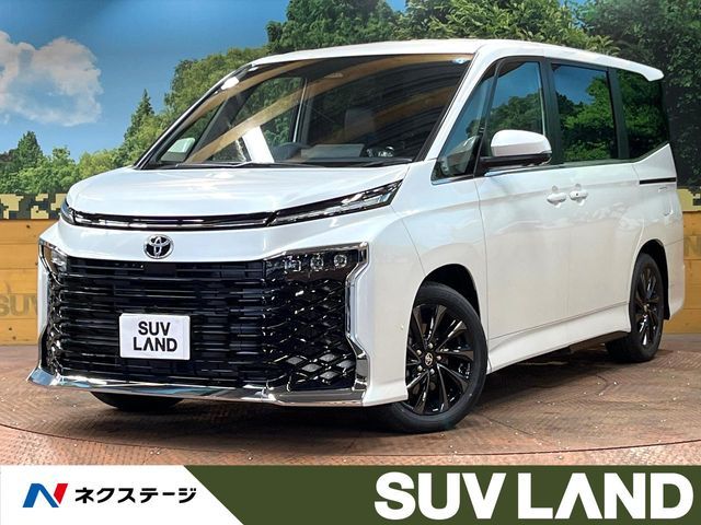 TOYOTA / VOXY HYBRID