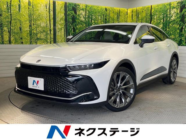 TOYOTA / CROWN CROSSOVER