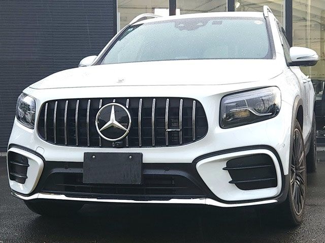 MERCEDES BENZ / MERCEDES BENZ GLB