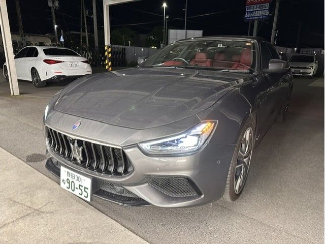 MASERATI / MASERATI GHIBLI Sedan