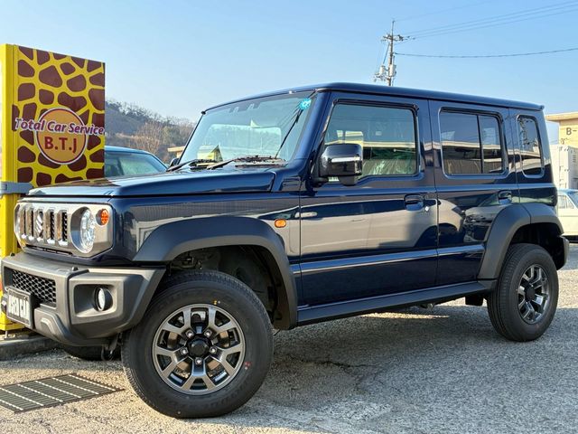 SUZUKI / JIMNY NOMADE