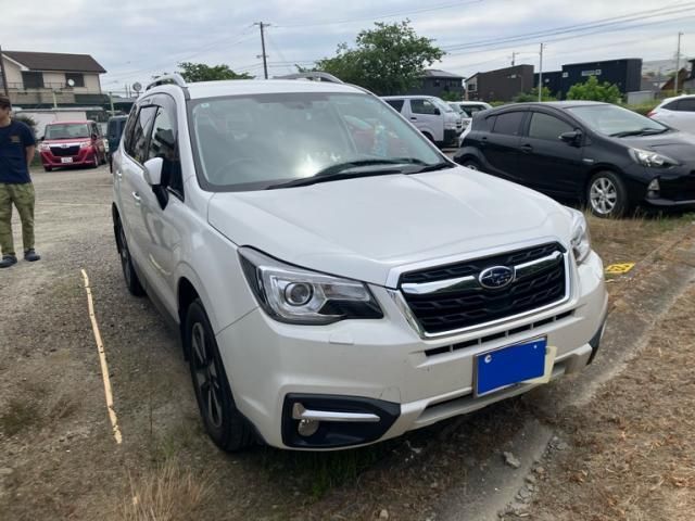 SUBARU / FORESTER