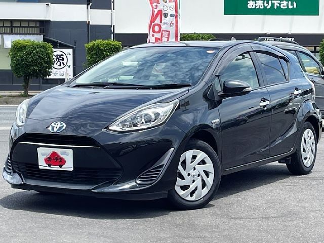 Japanese used car Ref# 1616941 TOYOTA / AQUA