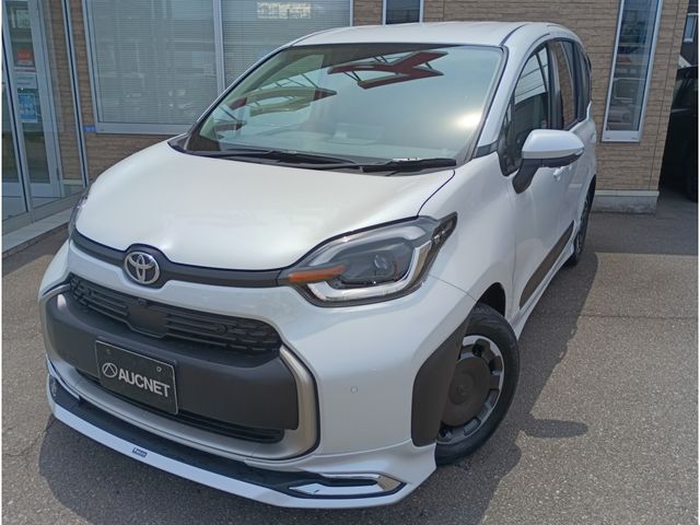 TOYOTA / SIENTA HYBRID