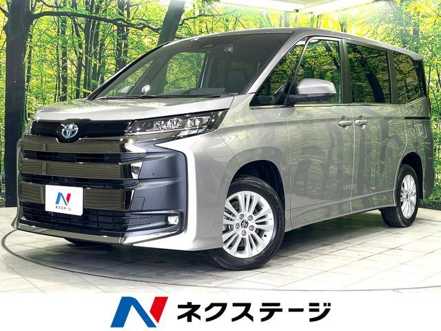 TOYOTA / NOAH HYBRID 4WD