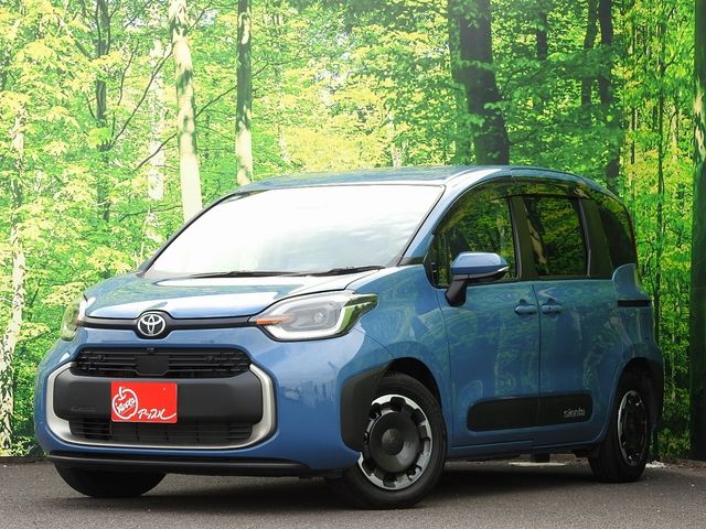 TOYOTA / SIENTA HYBRID
