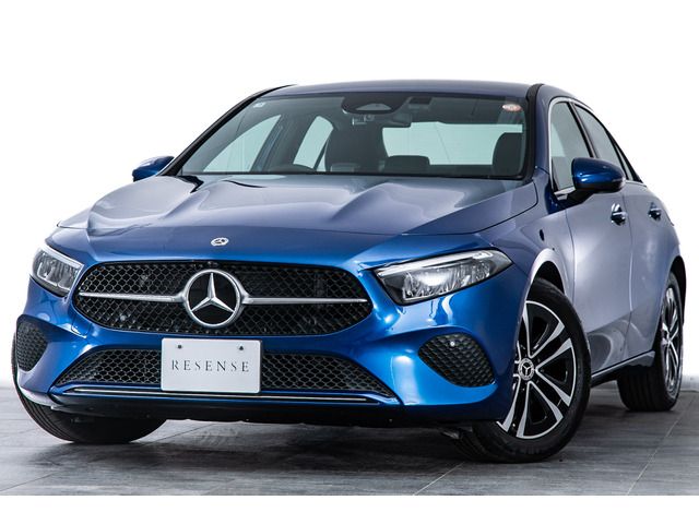 MERCEDES BENZ / MERCEDES BENZ A class sedan