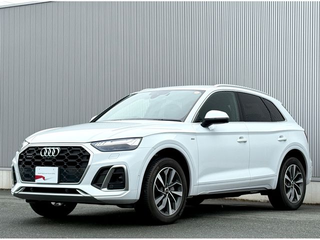 AUDI / AUDI Q5