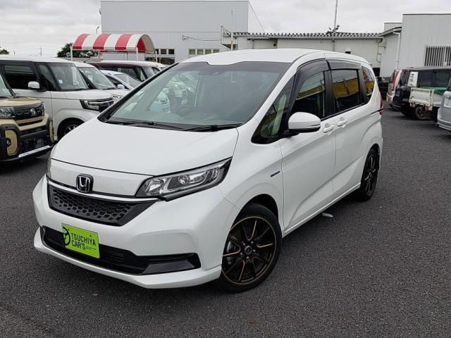 HONDA / FREED plus HYBRID