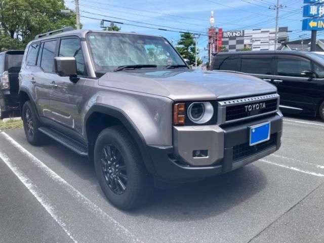 TOYOTA / LANDCRUISER 250