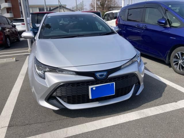 TOYOTA / COROLLA SPORT HYBRID