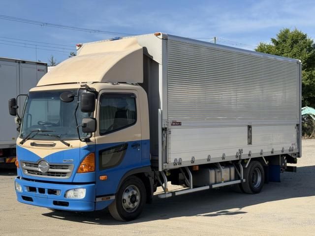 Japanese used car Ref# 1617933 HINO / RANGER