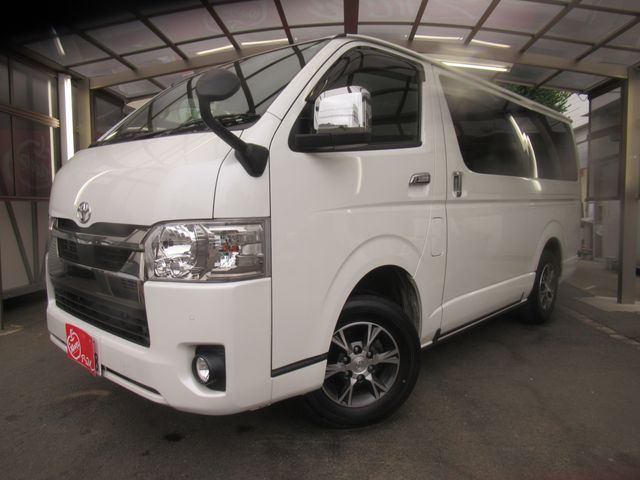 TOYOTA / HIACE van 4WD