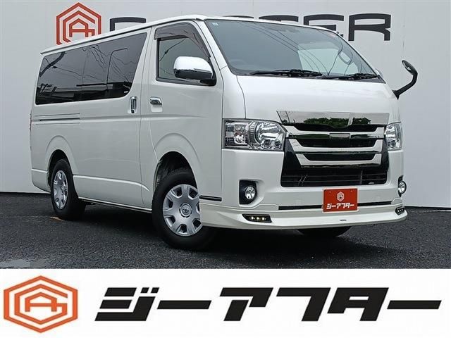 TOYOTA / HIACE van 4WD