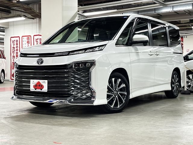 TOYOTA / VOXY