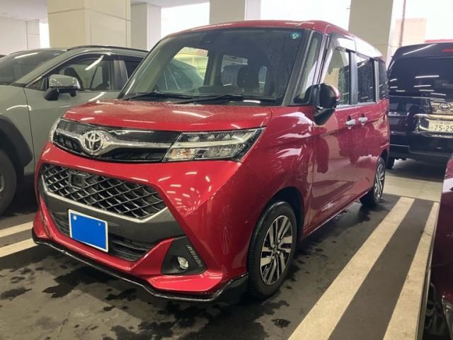 TOYOTA / TANK