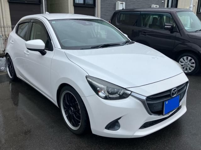 MAZDA / DEMIO
