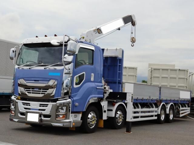 ISUZU / GIGA