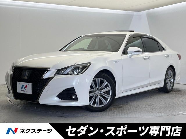 TOYOTA / CROWN sedan hybrid