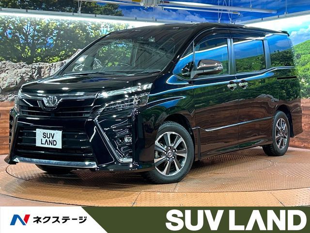 TOYOTA / VOXY