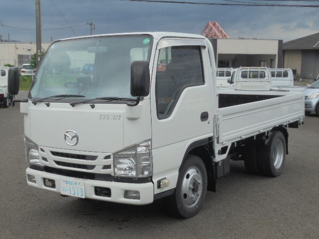 Japanese used car Ref# 1618540 MAZDA / TITAN