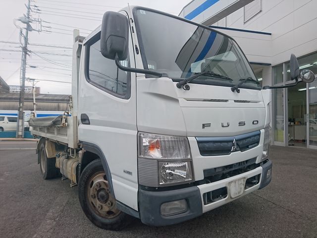 Japanese used car Ref# 1618624 MITSUBISHI / CANTER
