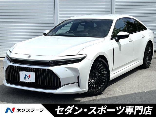 TOYOTA / CROWN sedan hybrid