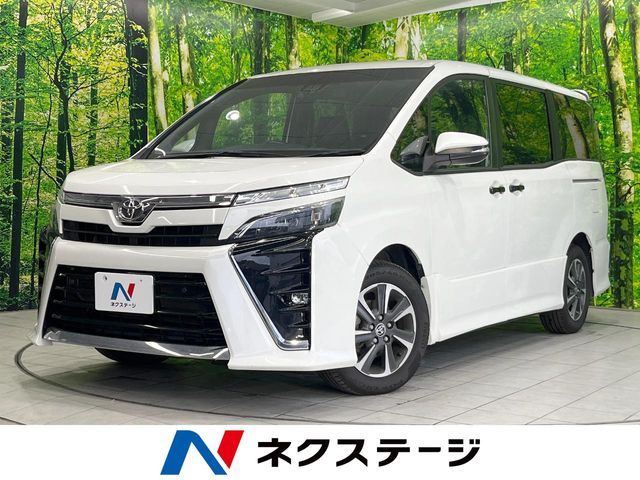 TOYOTA / VOXY