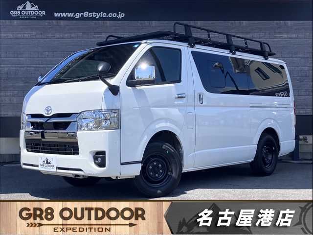 TOYOTA / HIACE van 4WD