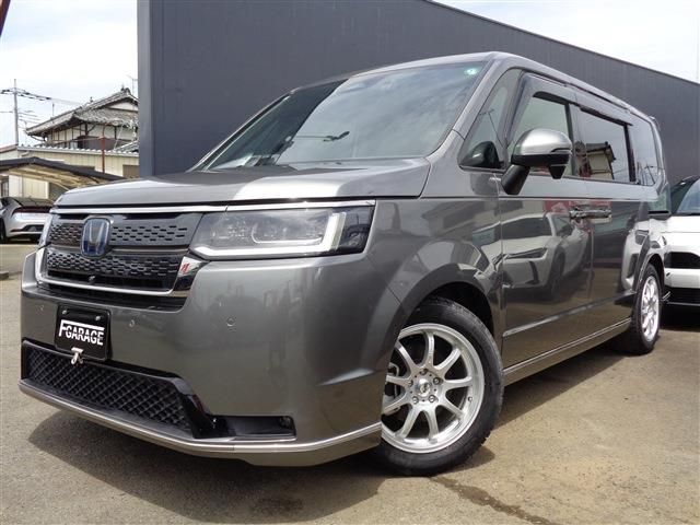 HONDA / STEPWAGON e:HEV SPADA