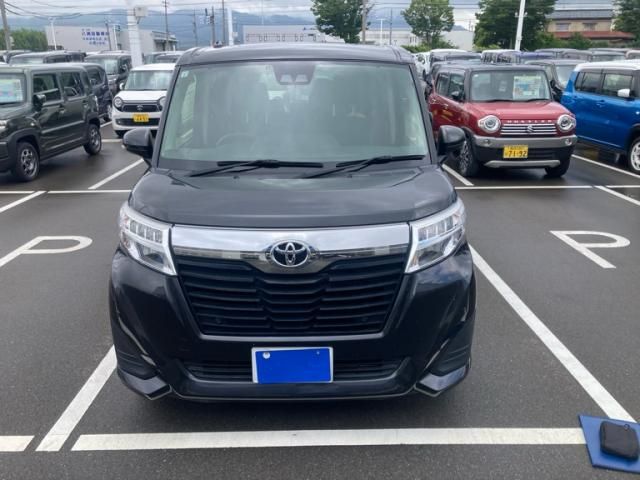 TOYOTA / ROOMY