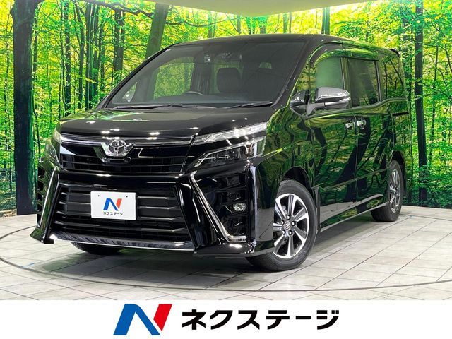 TOYOTA / VOXY
