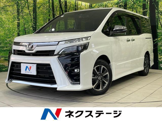 TOYOTA / VOXY