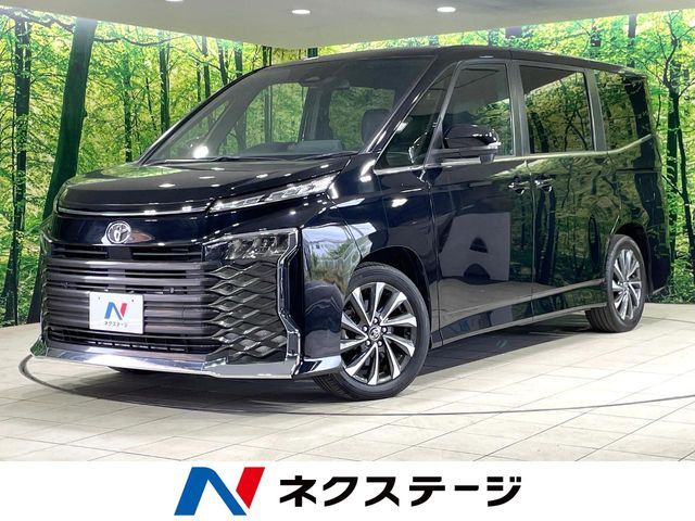 TOYOTA / VOXY
