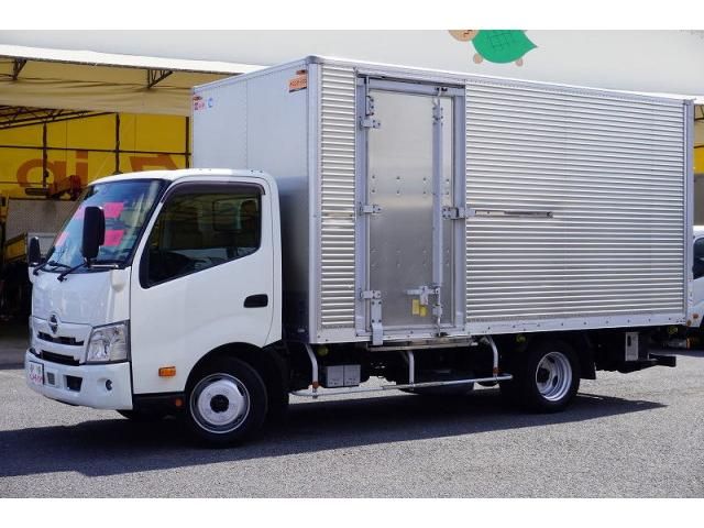 HINO / DUTRO