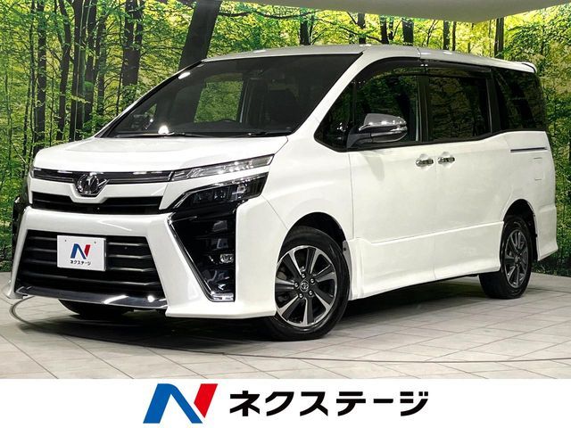 TOYOTA / VOXY 4WD
