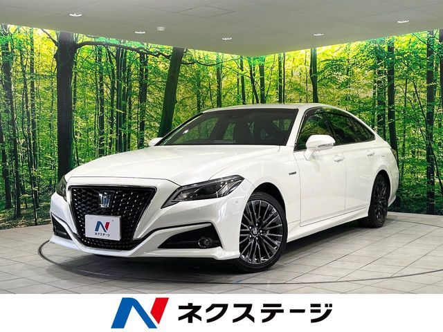 TOYOTA / CROWN sedan hybrid