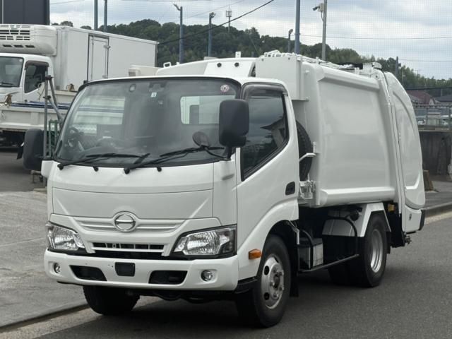 HINO / DUTRO