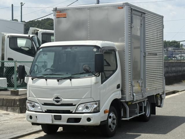 HINO / DUTRO