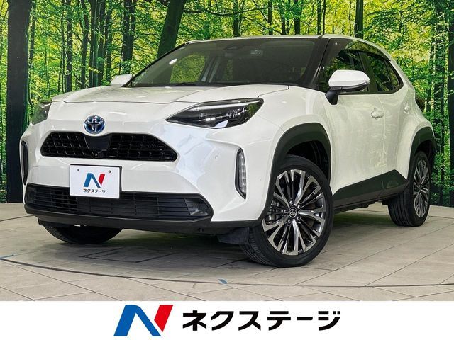 TOYOTA / YARIS CROSS HYBRID
