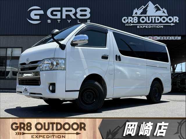 TOYOTA / REGIUSACE van 4WD