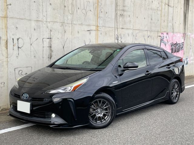 TOYOTA / PRIUS