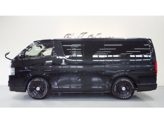 TOYOTA / HIACE van 2WD