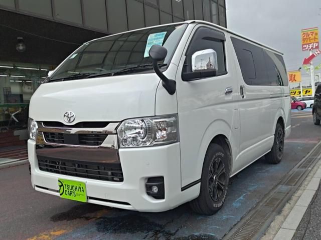 TOYOTA / HIACE van 2WD