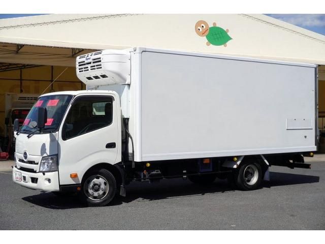 HINO / DUTRO