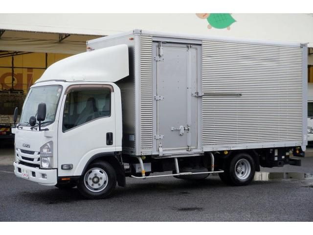 ISUZU / ELF