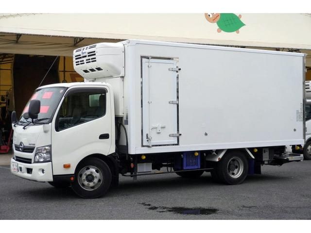 HINO / DUTRO