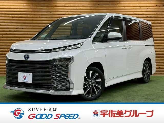 TOYOTA / VOXY HYBRID
